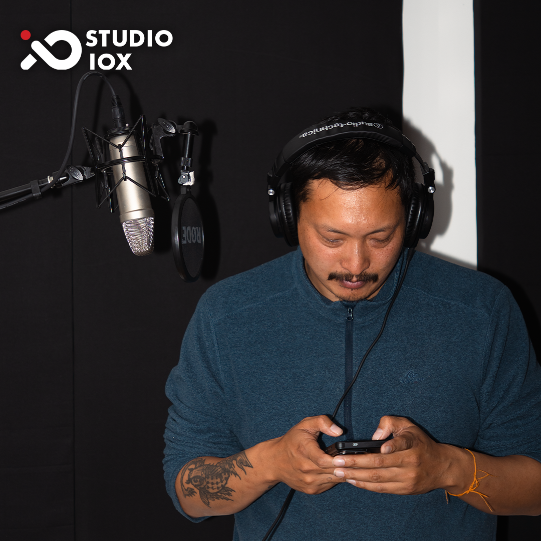 Studio IOX portrait session with camera and studio lights